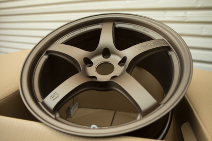 Rays Gram Lights 57CR 18x9.5 +12, 18x10.5 +12 5x114.3 Bronze 2