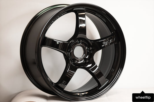 Gram Lights 57CR 18x8.5 +37 5x114.3 Glossy Black (SET)