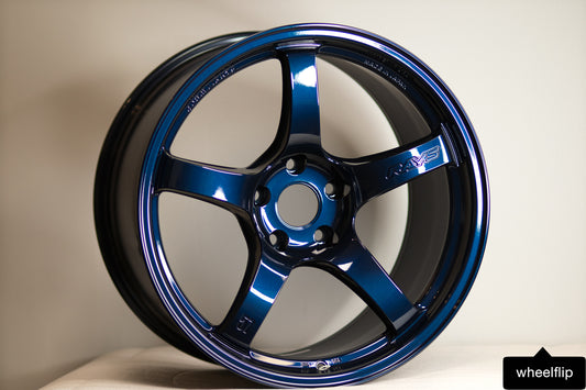 Rays Gram Lights 57CR 18x10.5 +22 5x114.3 Eternal Blue Pearl (SET)