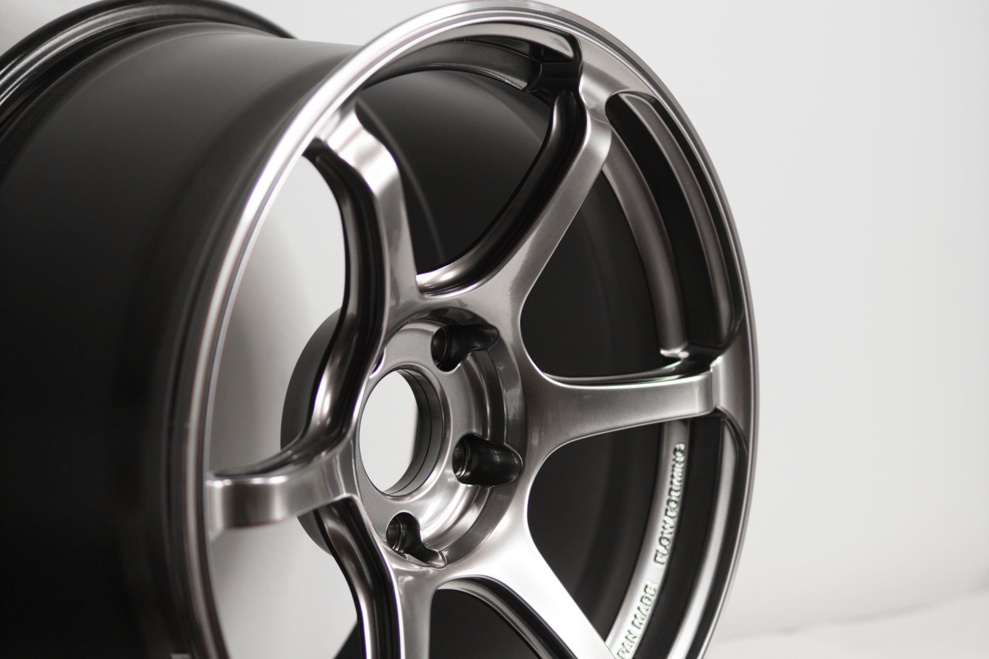 Advan RG-4 18x9.5 +38 5x120 Racing Hyper Black & Ring (SET 