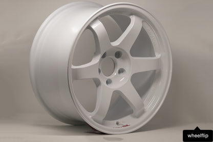 Volk Racing TE37SL 17x9 +22 5x114.3 Dash White (SET)