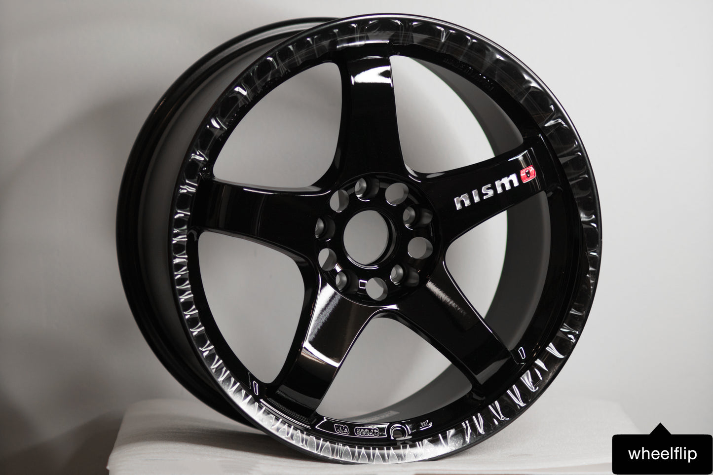 Nismo LMGT4 Omori Spec 18x9.5 +12 5x114.3 Gloss Black (SET)